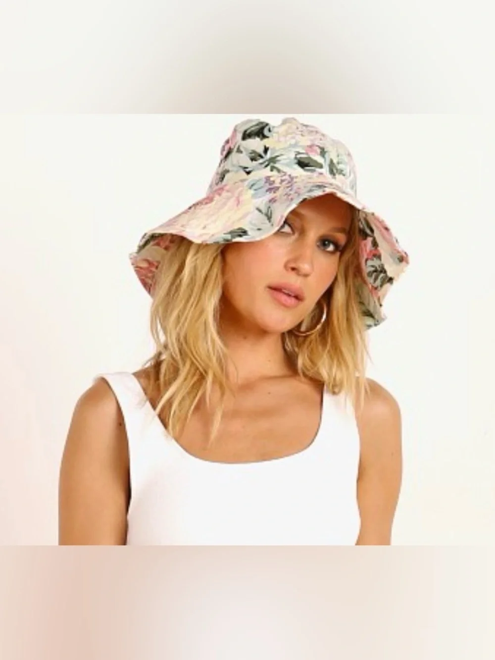 Faithfull The Brand Venissa Floral 'Bettina' Bucket Hat. New with tags. One size